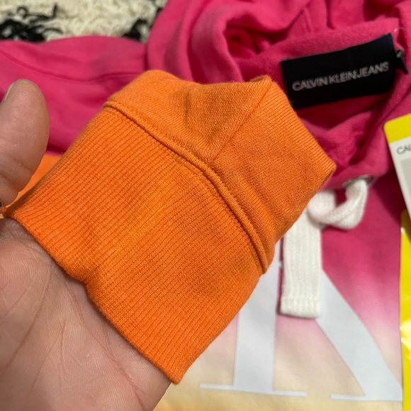 NWT Women’s Size Small Calvin Klein Jeans Cropped Drawstring Tie Dye Hoodie - Picture 10 of 12